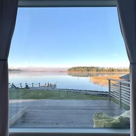 فيلة Lakefront With Panoramic Views *