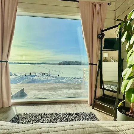 Lakefront With Panoramic Views فيلة *
